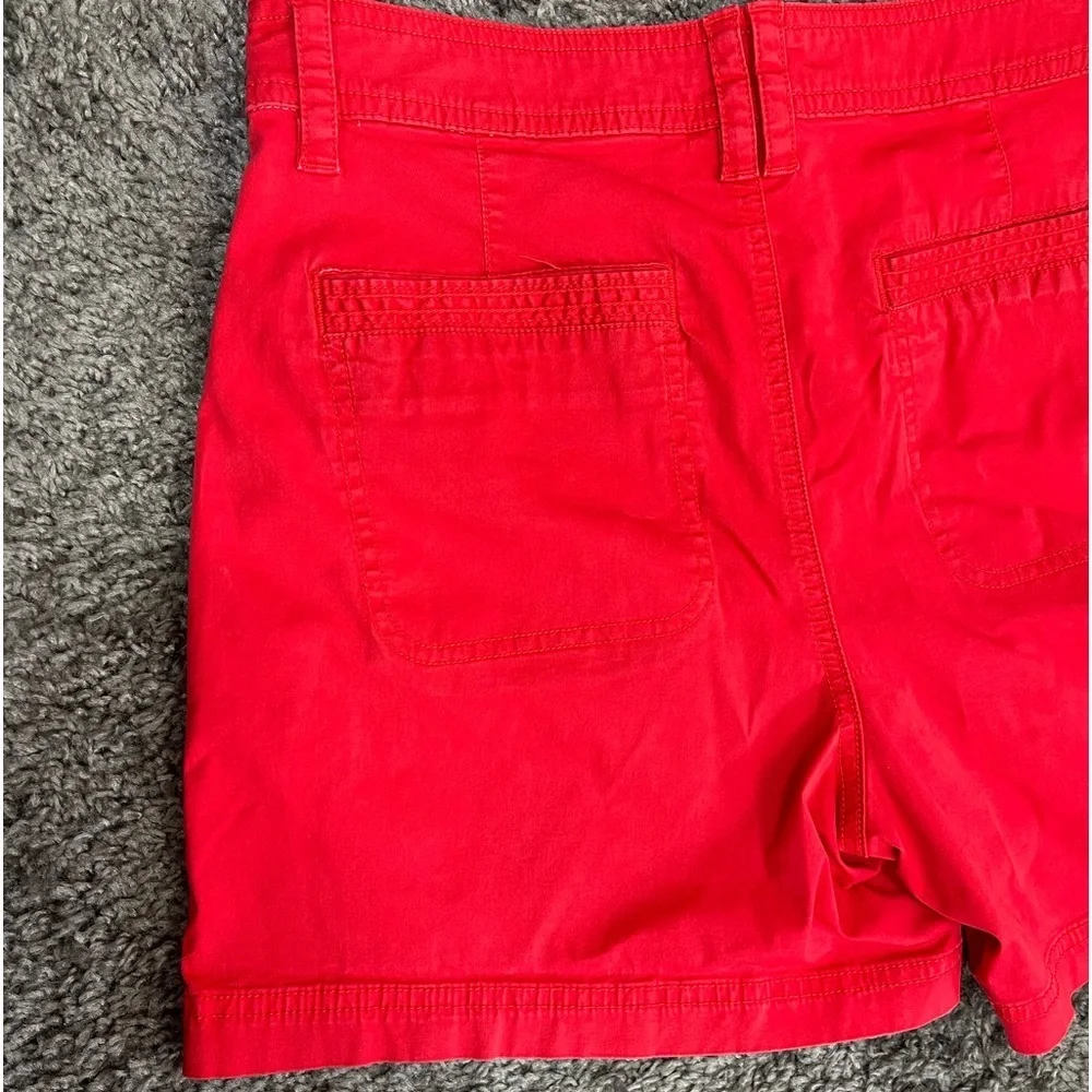 Eddie Bauer red high rise cotton stretch casual shorts. Women’s size 8 - Picture 7 of 16